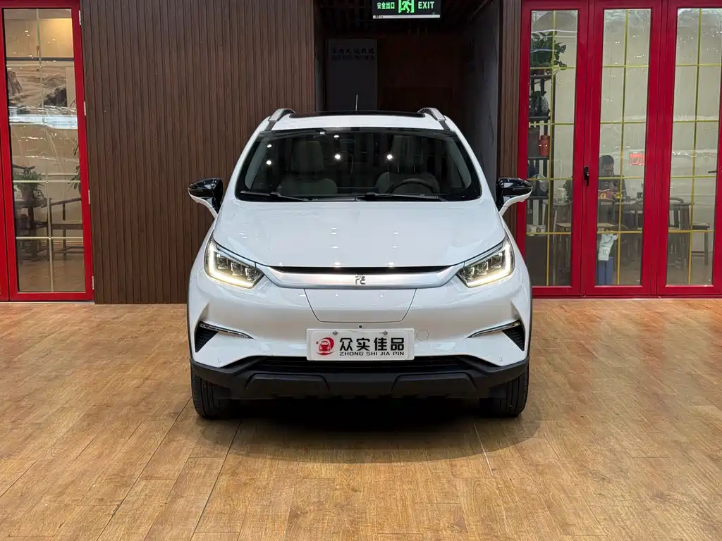 BYD Yuan Pro — миниатюра 2