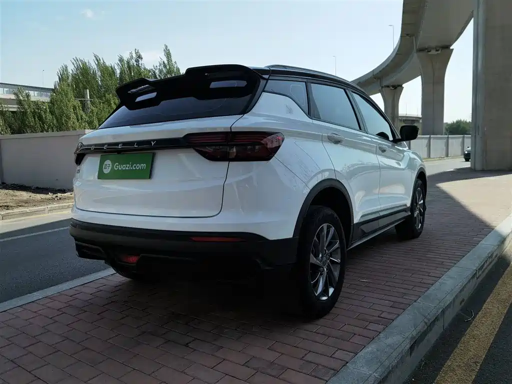 Geely Binyue — фотографии объявления, Фото 13