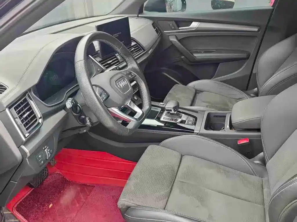 Audi Q5L Sportback — миниатюра 3