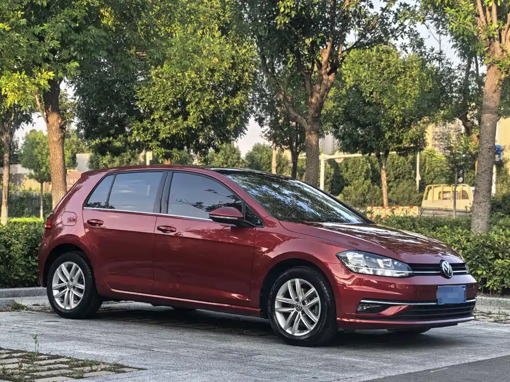 Volkswagen Golf — миниатюра 3