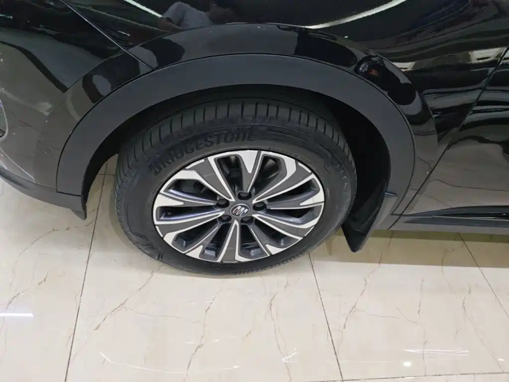 Buick Envision Plus — миниатюра 23