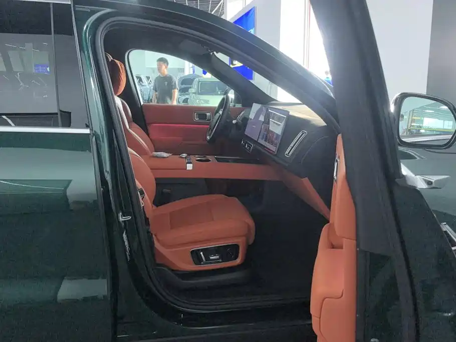Li Auto Li L8 — миниатюра 8