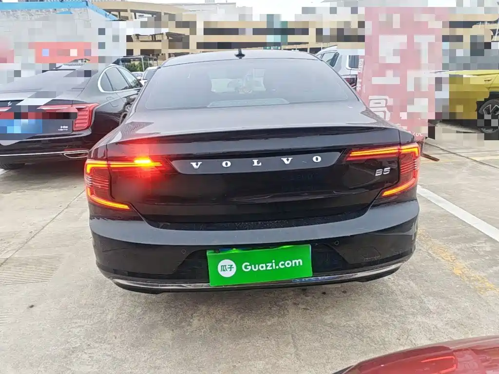Volvo S90 — миниатюра 6