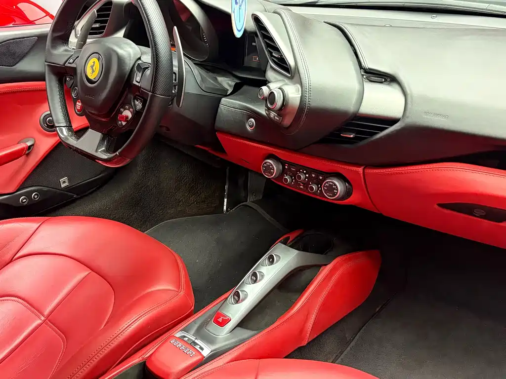 Ferrari 488 — миниатюра 18