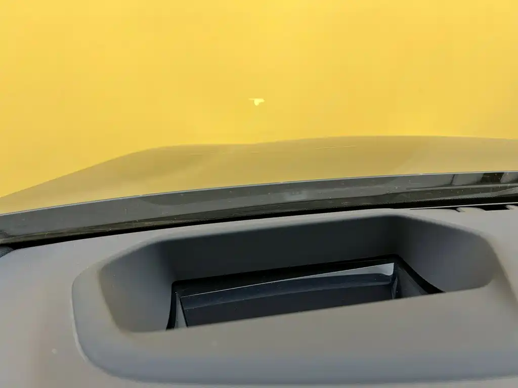BMW 5 Series — миниатюра 26