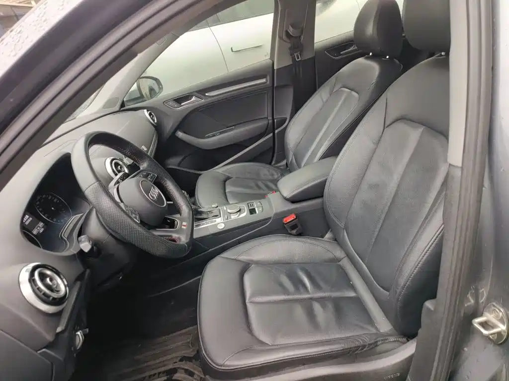 Audi A3 2019 Limousine 35 TFSI V
