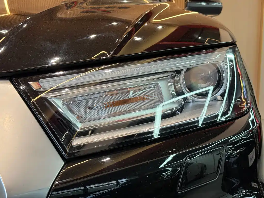 Audi Q5L — миниатюра 16