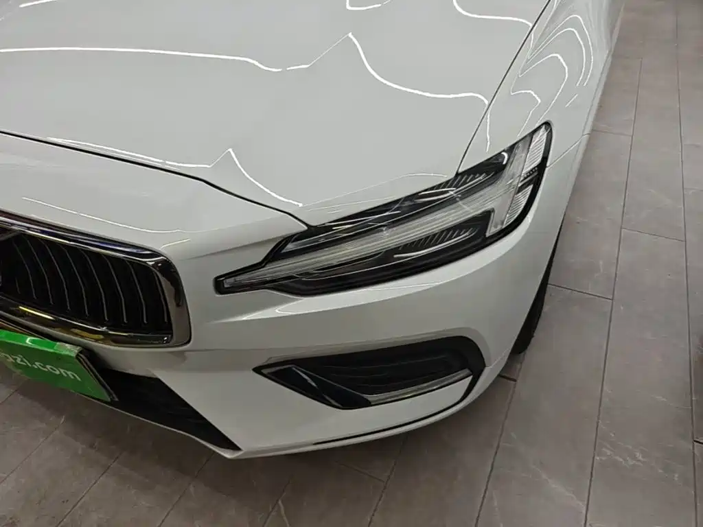 Volvo S60 — миниатюра 24