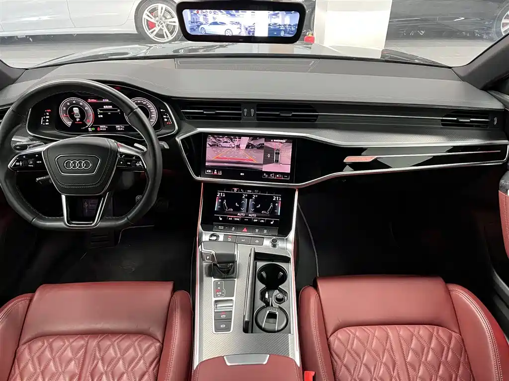 Audi A7L 2024 45 TFSI quattro S-line