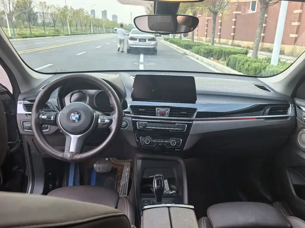BMW X1 — миниатюра 9