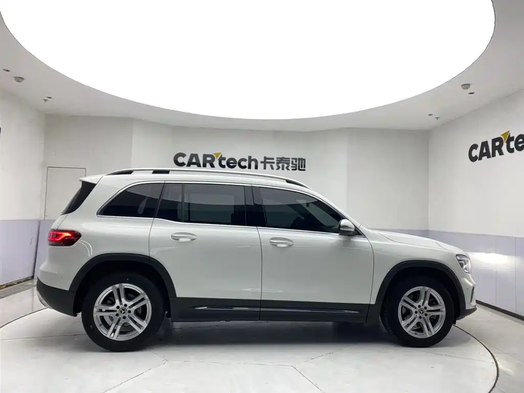 Mercedes-Benz GLB 2023 GLB 220