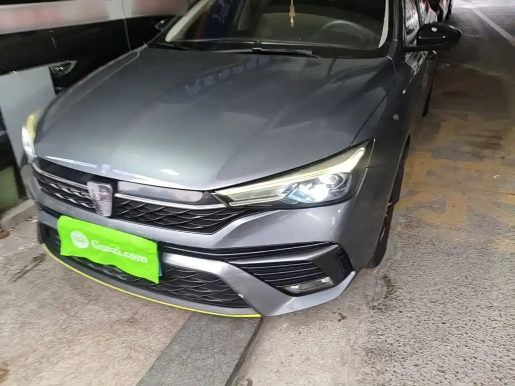 Roewe i5 — миниатюра 24