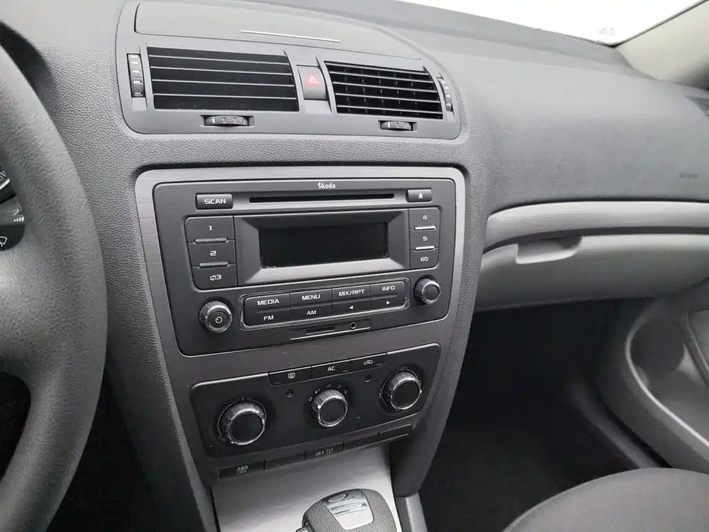 Skoda Octavia — миниатюра 12