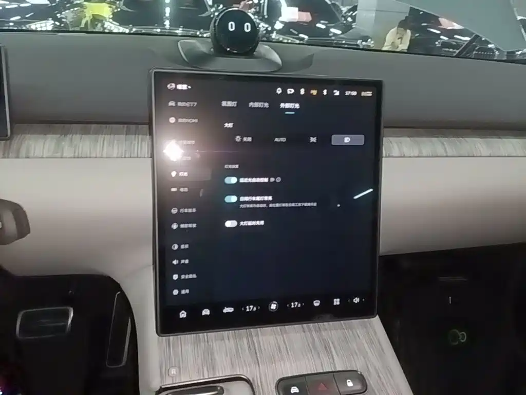 NIO ET7 — миниатюра 13