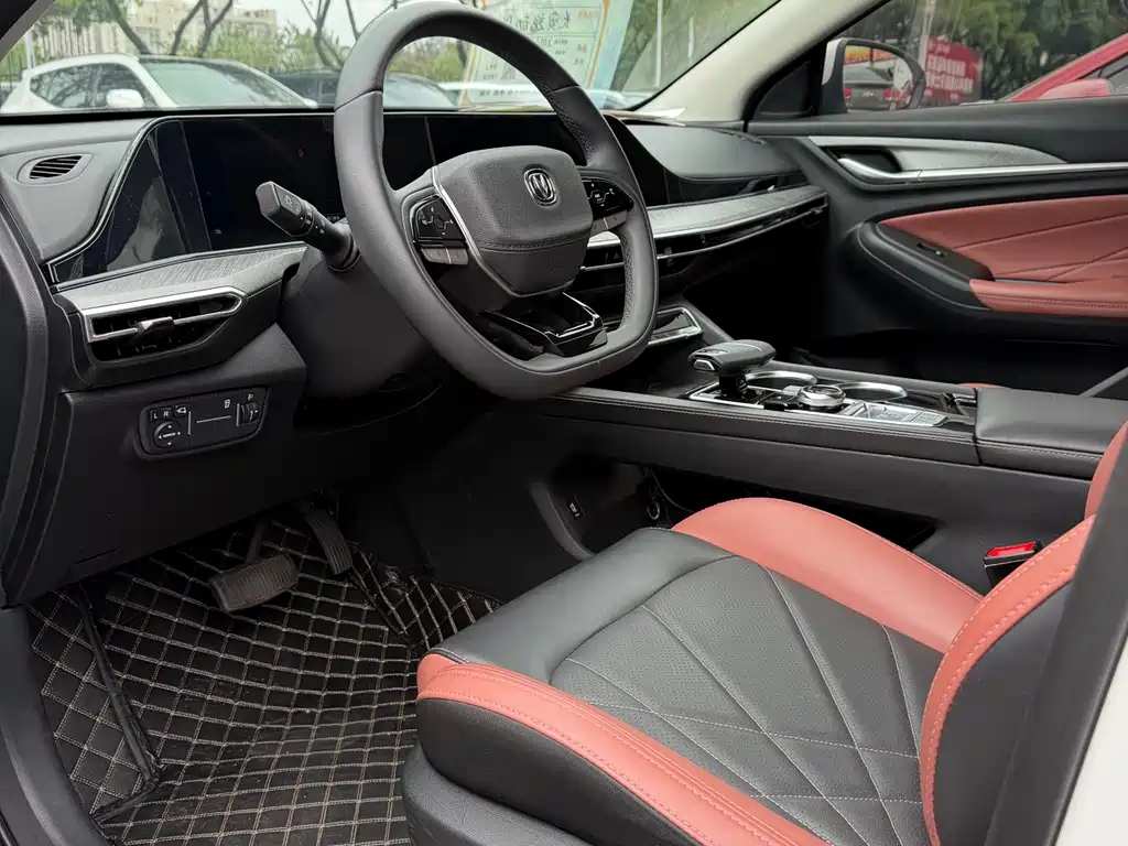 Changan Eado — миниатюра 10