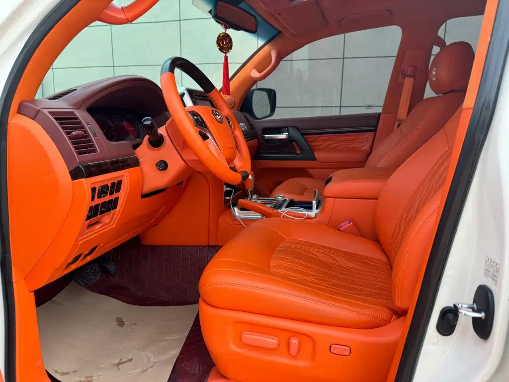 Toyota Land Cruiser — миниатюра 4