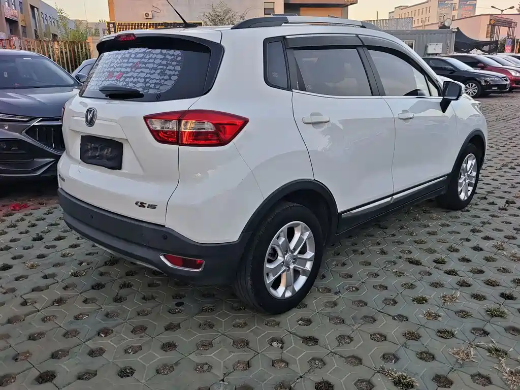 Changan CS15 — миниатюра 9