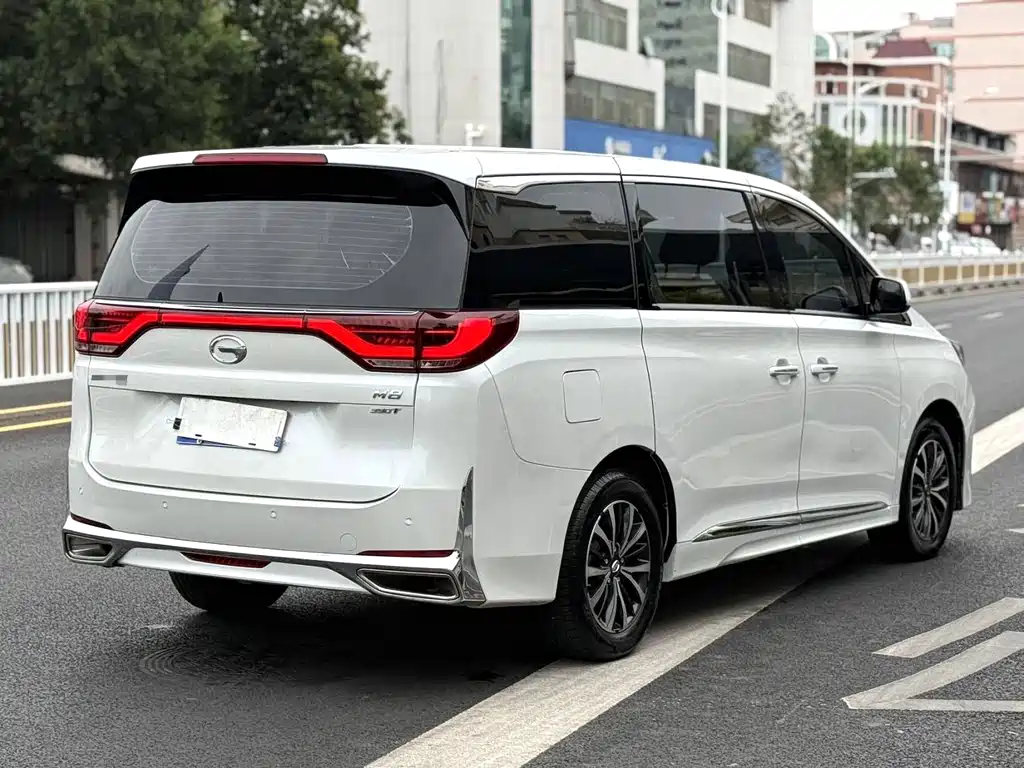 GAC TRUMPCHI M8