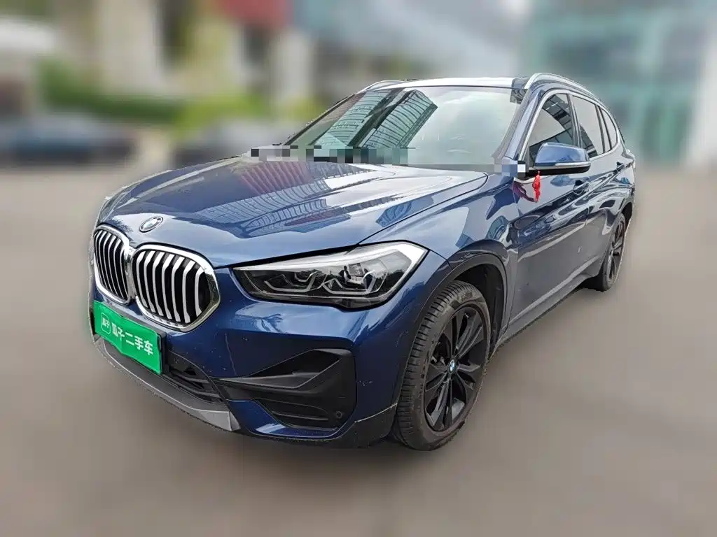 BMW X1 2021 — фото 1