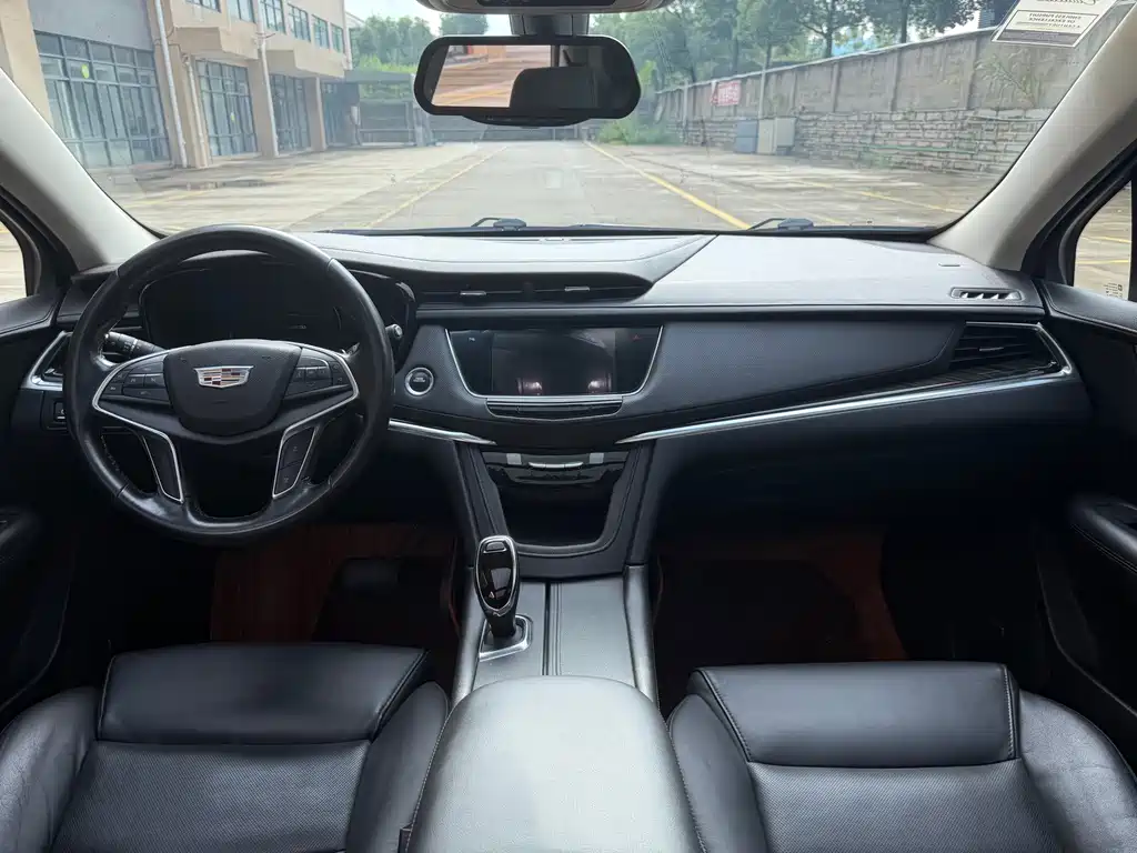 Cadillac XT5 — миниатюра 6