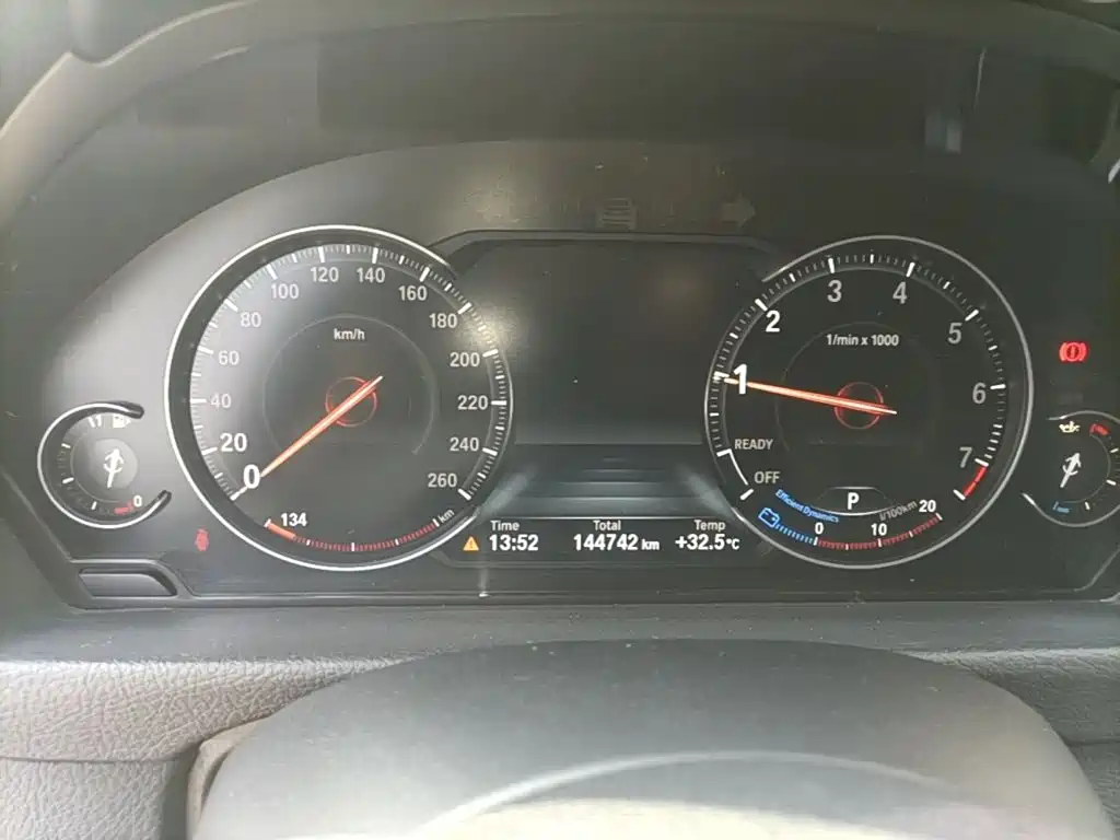 BMW 3 Series — миниатюра 12