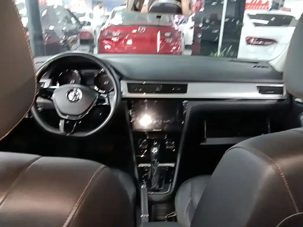 Volkswagen Bora — миниатюра 10