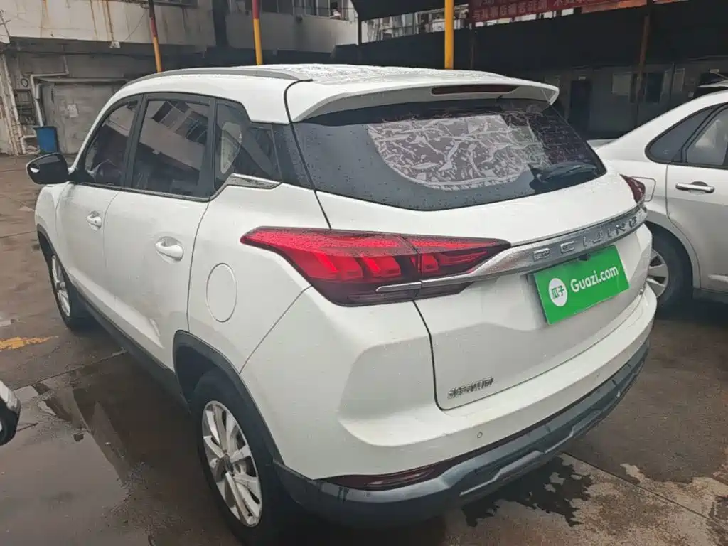 BAIC X3 — миниатюра 5