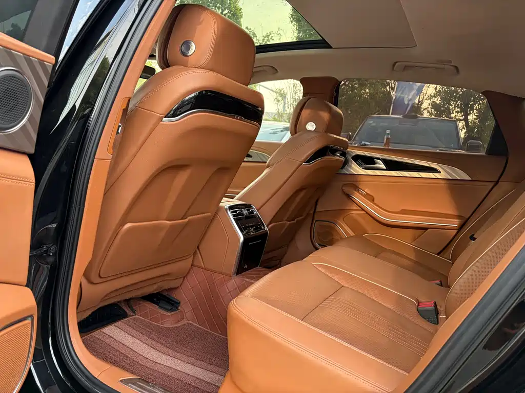 Hongqi H9 2020 2.0T