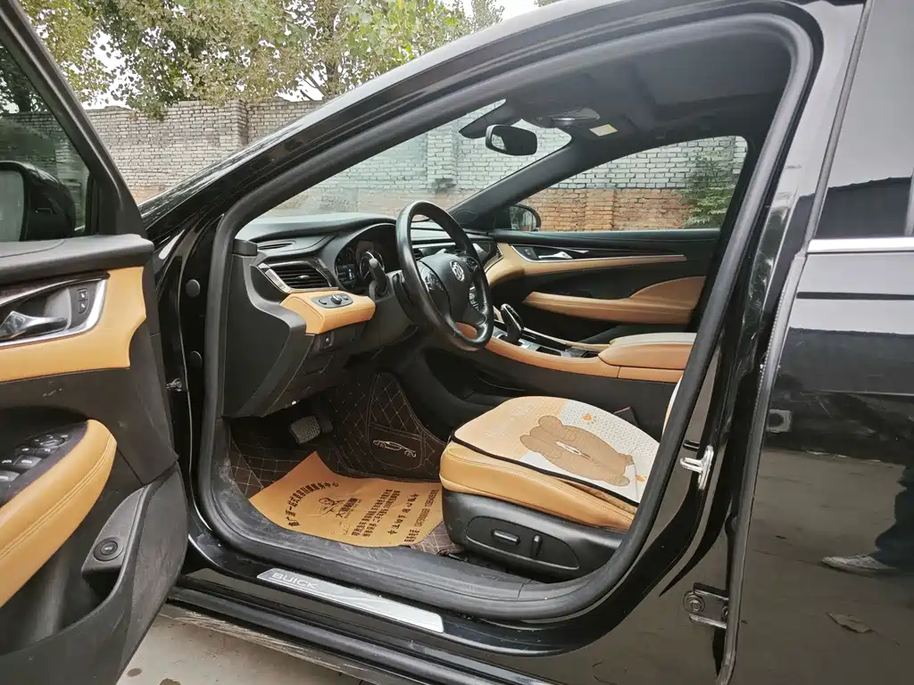 Buick LaCrosse — миниатюра 4
