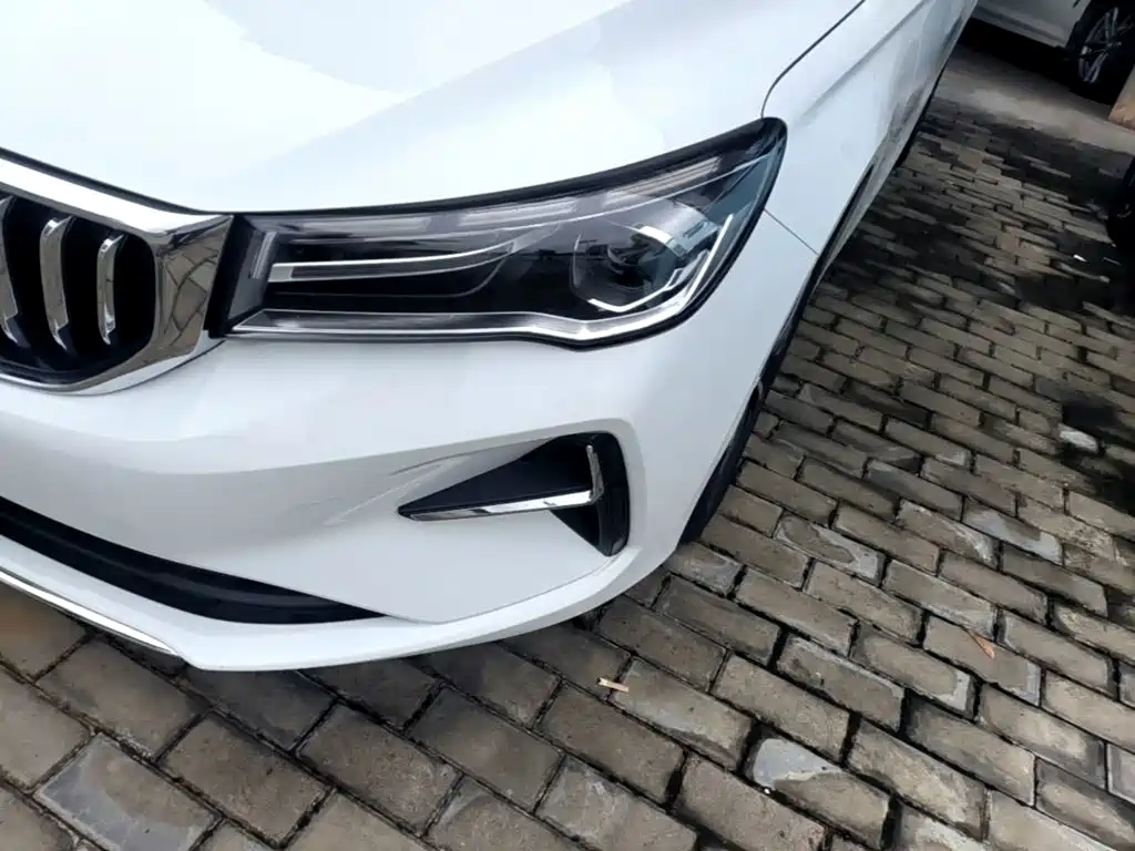 Geely Emgrand — миниатюра 24