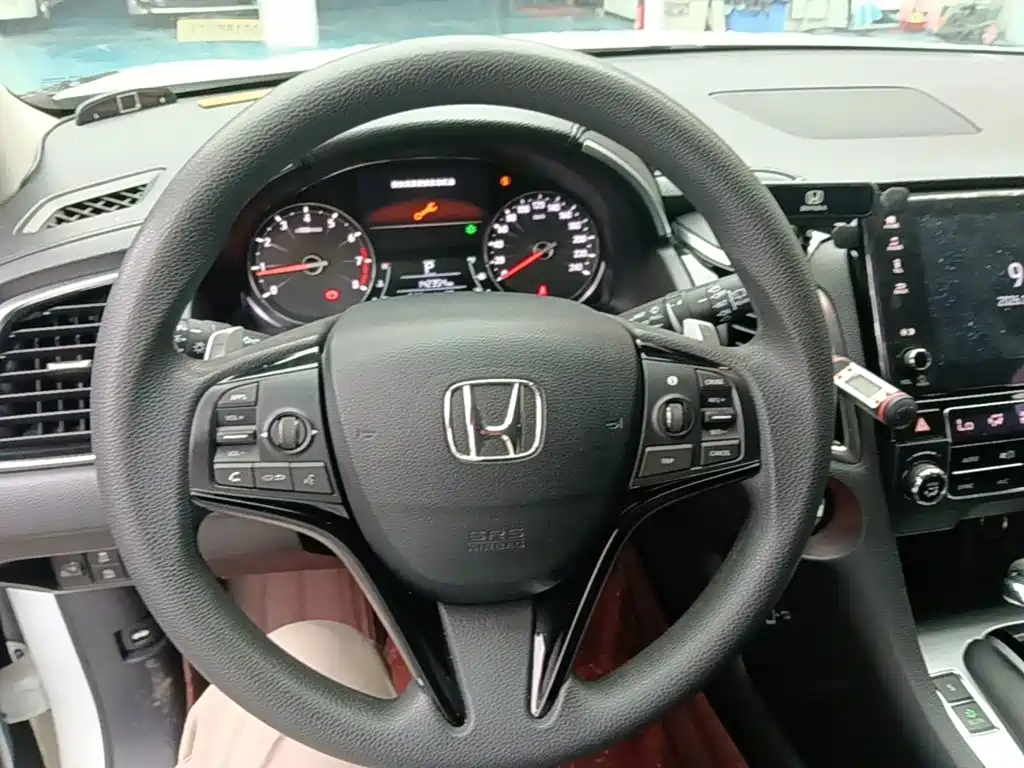 Honda Avancier — миниатюра 11
