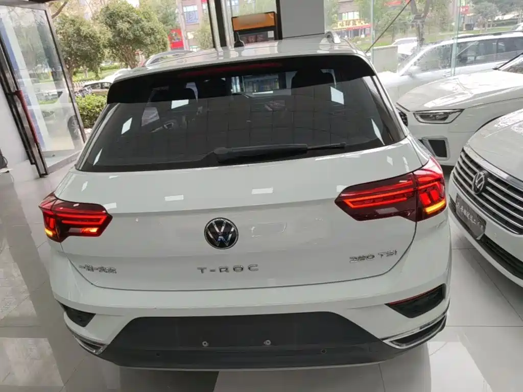 Volkswagen T-Roc — миниатюра 6