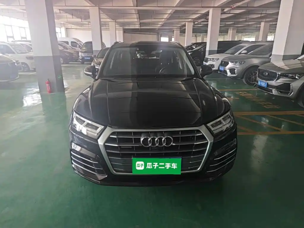 Audi Q5L — миниатюра 2