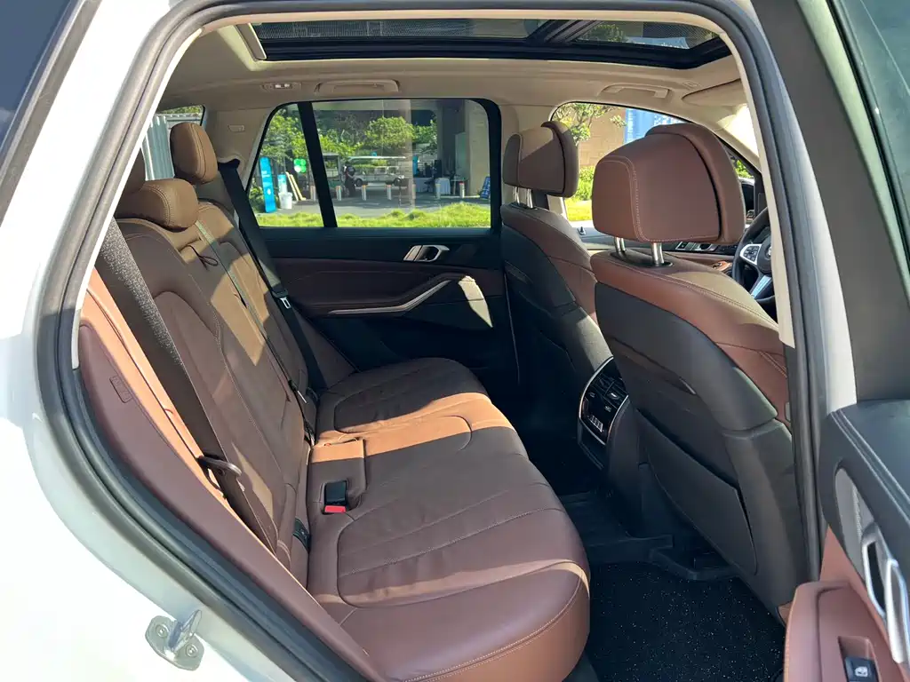 BMW X5 (Import) — миниатюра 18