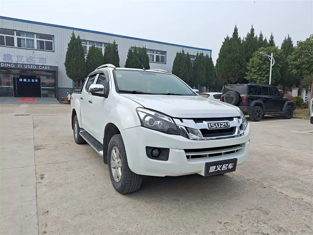 ISUZU D MAX