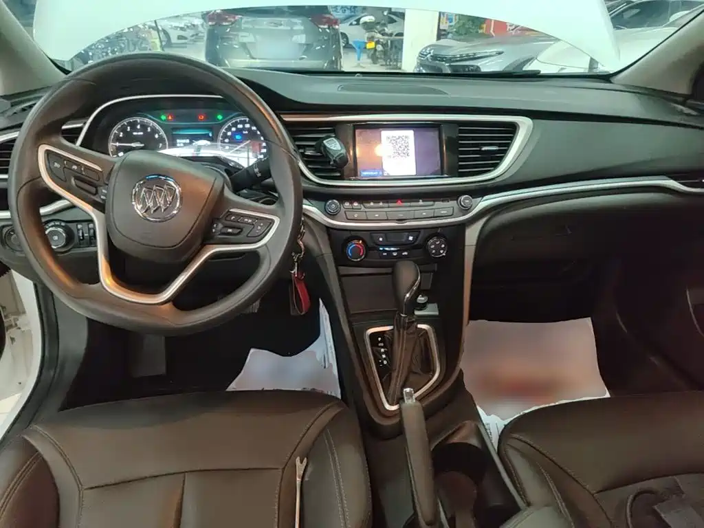 Buick Excelle — миниатюра 10