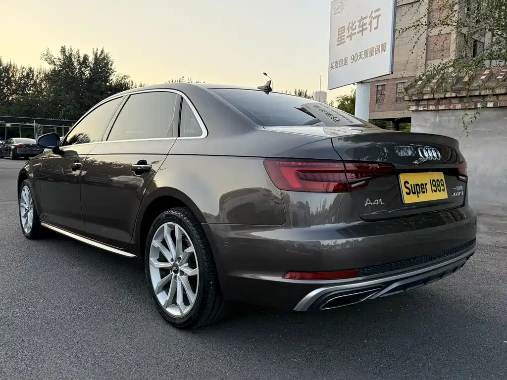 Audi A4L — миниатюра 4