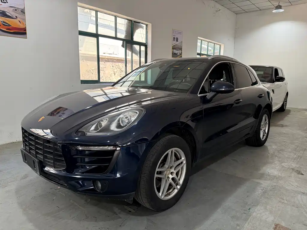 Porsche Macan 2016