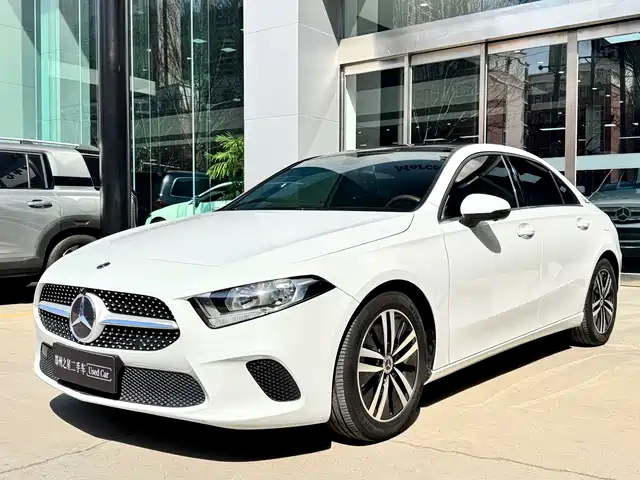 MERCEDES-BENZ A CLASS