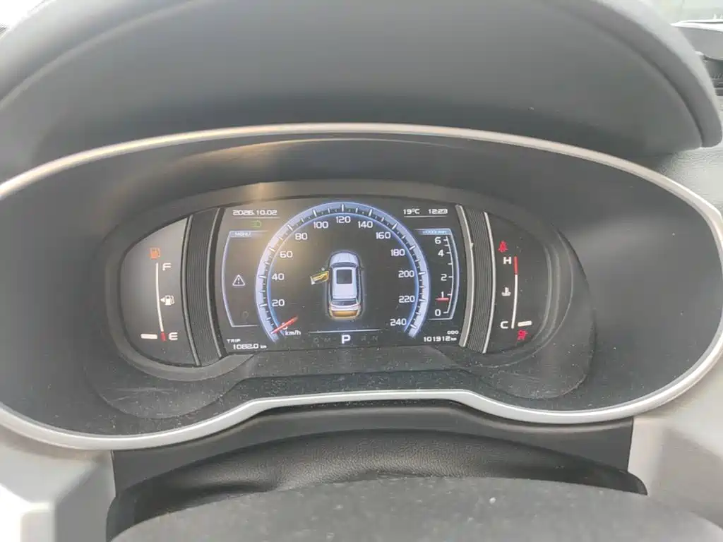 Geely Boyue — миниатюра 12