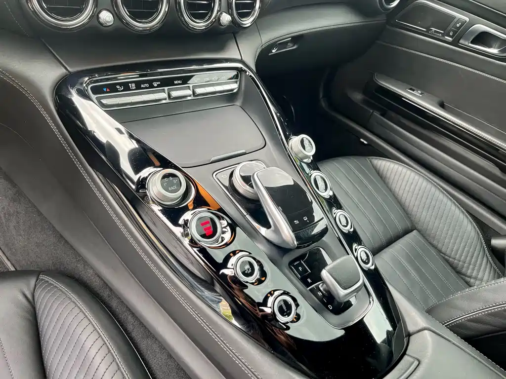 Mercedes-Benz AMG GT — миниатюра 5