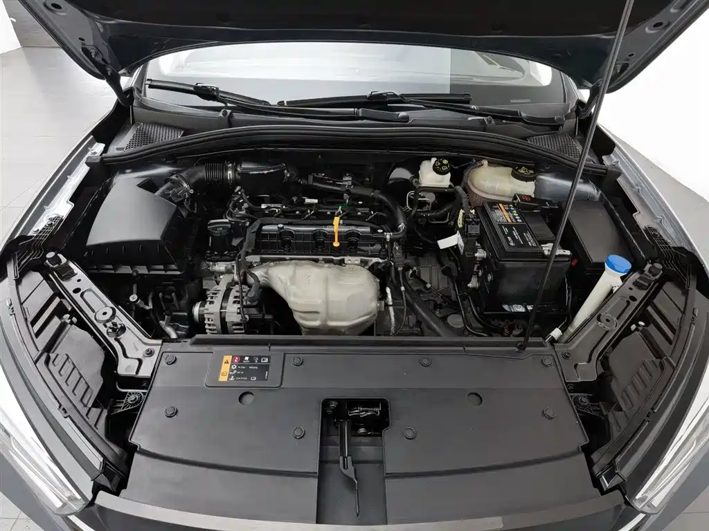 Roewe i5 2021 1.5L CVT