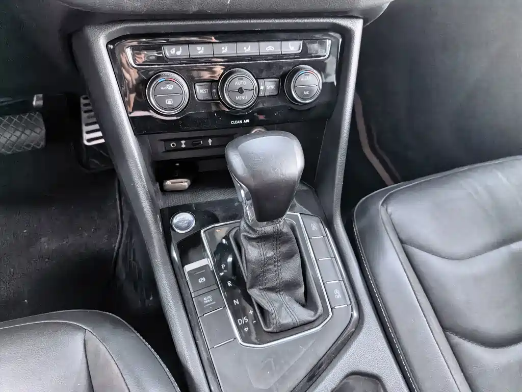 Volkswagen Tiguan L — миниатюра 7