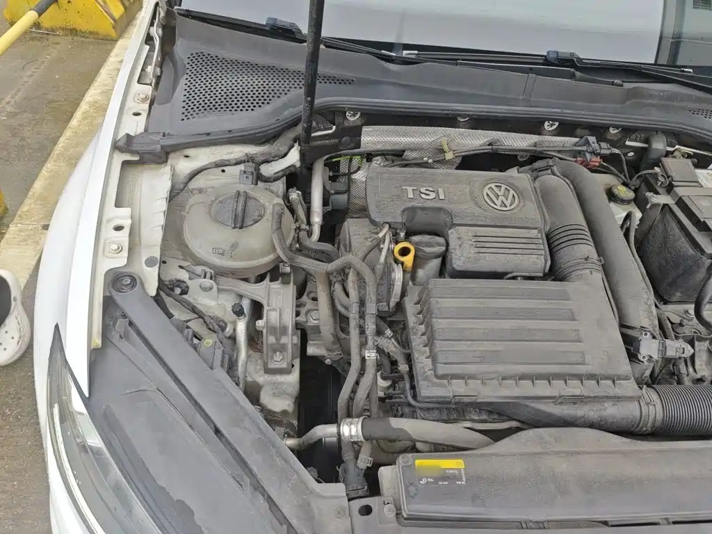 Volkswagen Golf — миниатюра 20