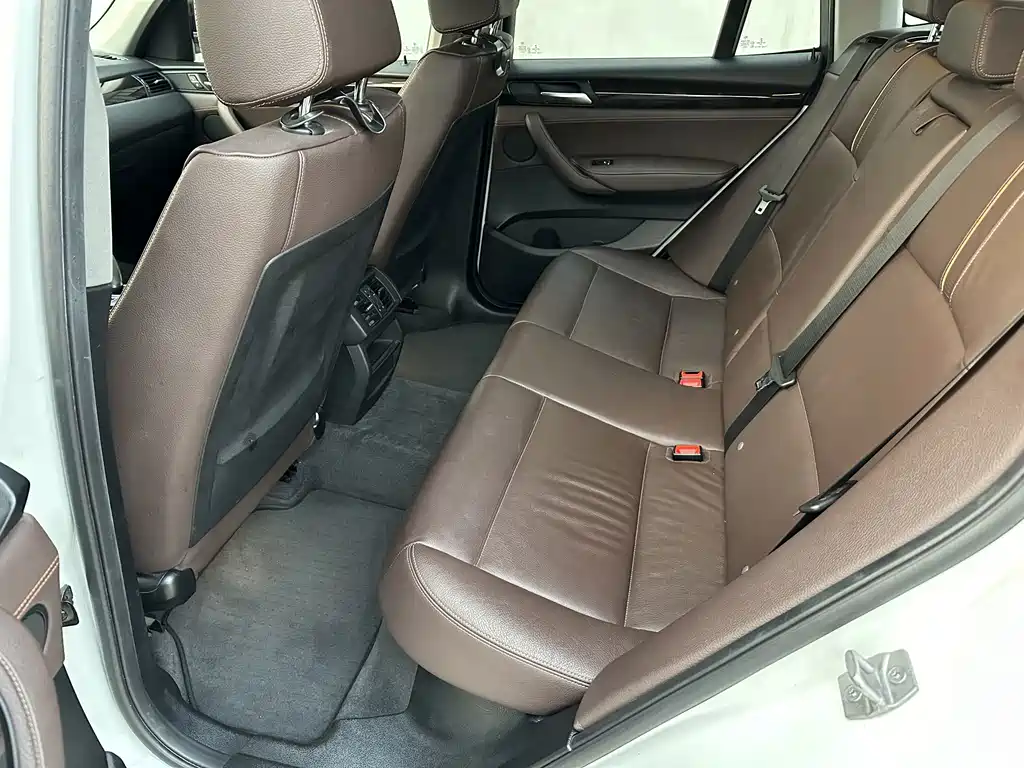 BMW X3 (Import) — миниатюра 7