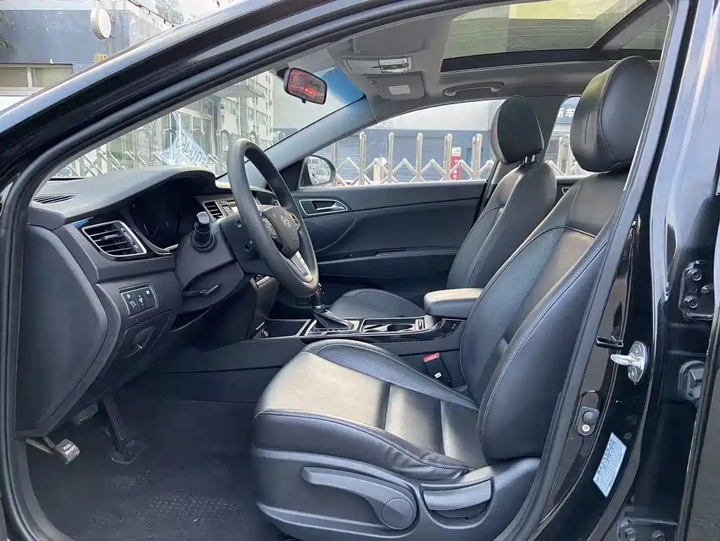 Hyundai Mistra — миниатюра 9