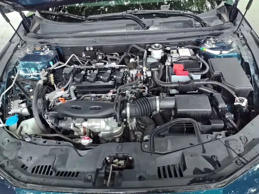 Honda Accord — миниатюра 20