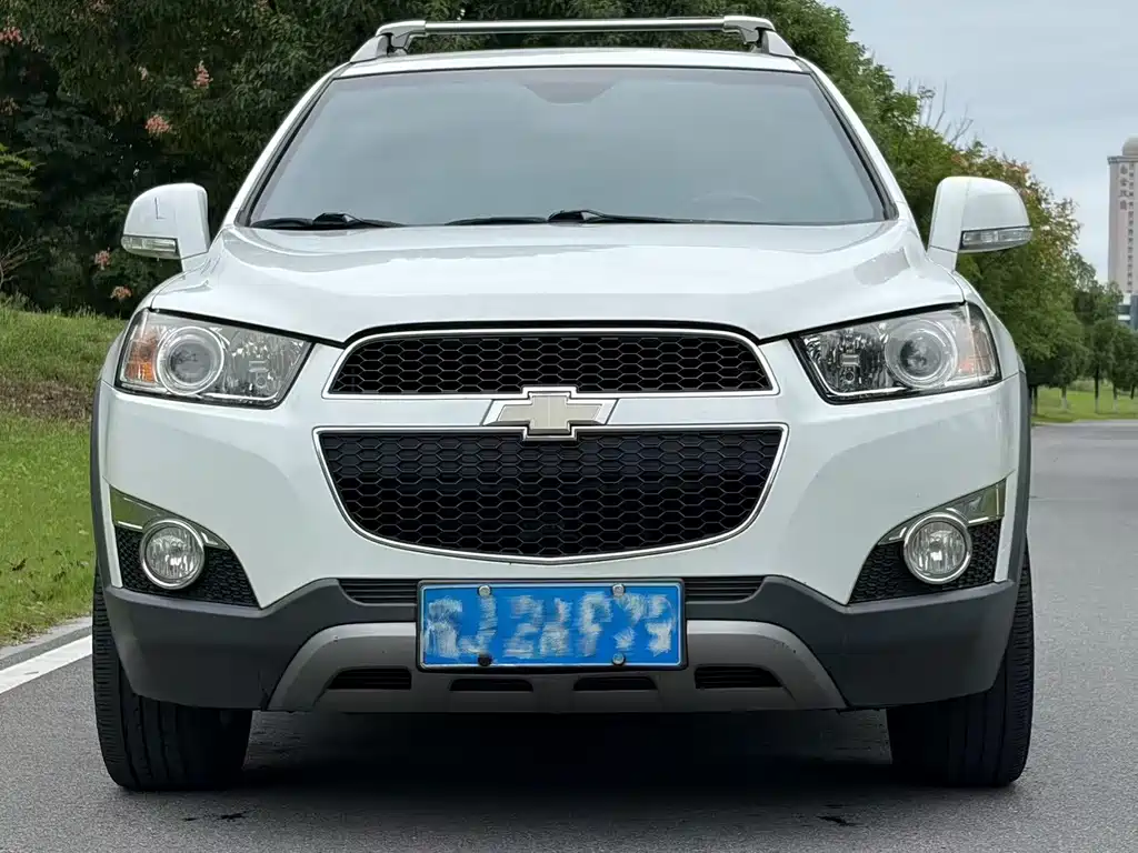 Chevrolet Captiva — миниатюра 2