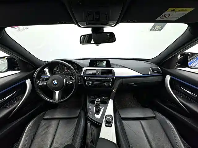 BMW 3 Series — миниатюра 4