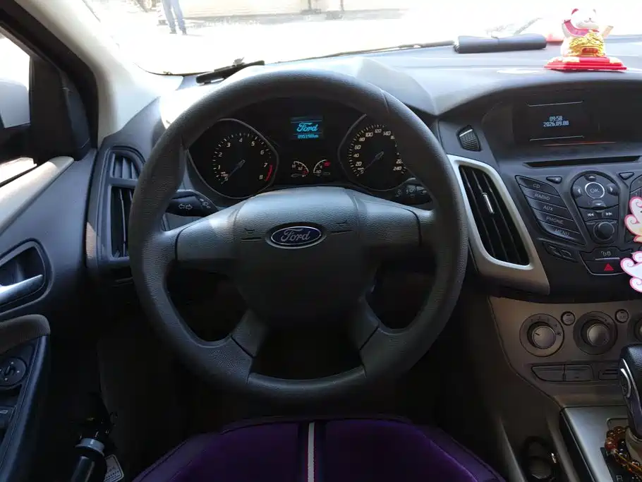 Ford Focus — миниатюра 15